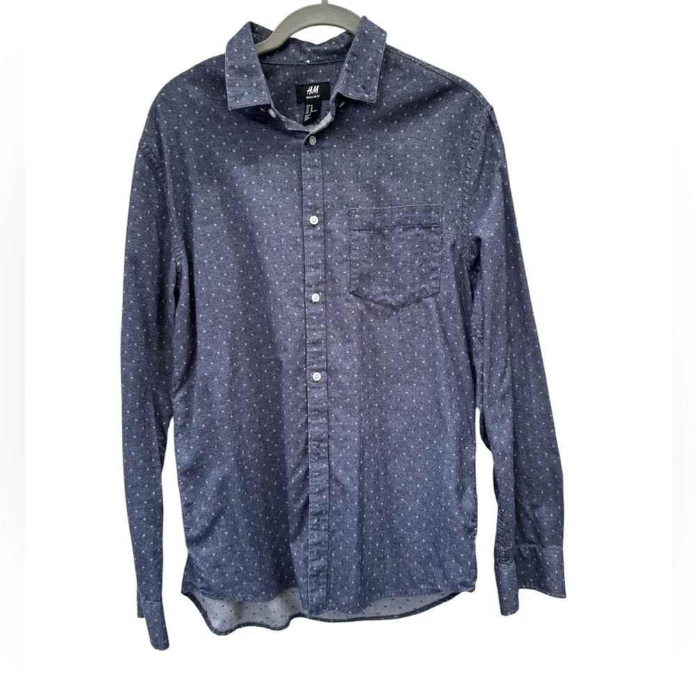 H&M Blue Casual Button Down Shirt with Classic Collar size Medium - Picture 3 of 8